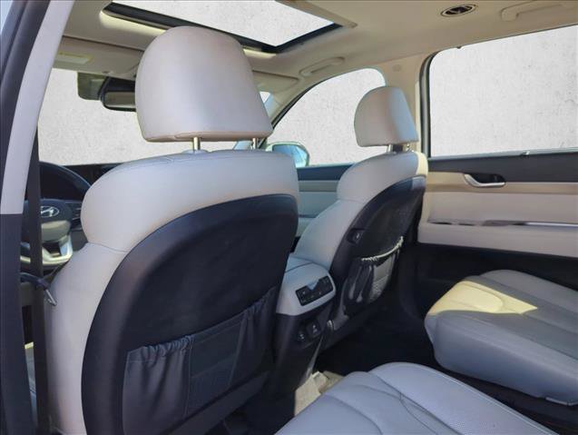Used 2021 Hyundai Palisade SEL w/ Premium Package FWD image 14