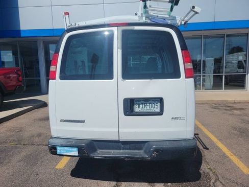 Used 2008 Chevrolet Express 2500 RWD image 6