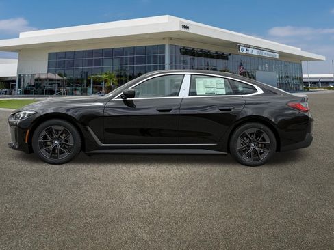 New 2026 BMW i4 eDrive40 w/ Driving Assistance Package RWD image 6