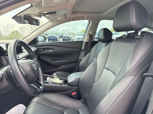 Used 2024 Honda Accord EX-L image 13