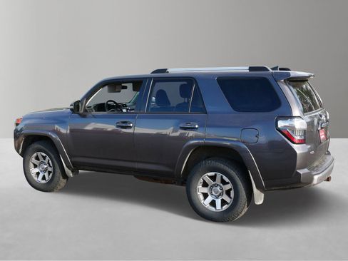 Used 2016 Toyota 4Runner 4WD image 5