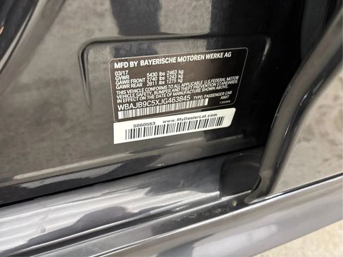 Used 2018 BMW M550i xDrive AWD/4WD image 30