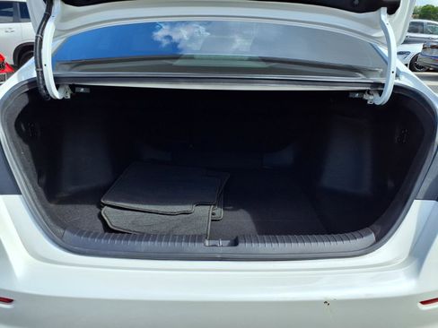 Used 2023 Honda Accord EX image 19