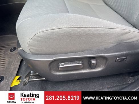 Certified 2022 Toyota Tacoma SR5 image 16