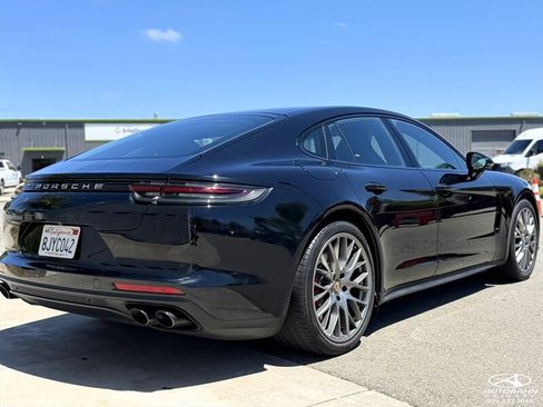 Used 2017 Porsche Panamera Turbo w/ Sport Package AWD/4WD image 9