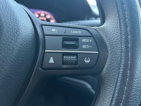 Used 2023 Honda Accord EX image 18