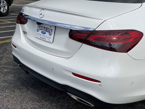 Used 2021 Mercedes-Benz E 350 Sedan image 32