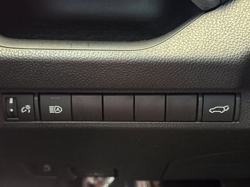 Used 2024 Toyota RAV4 XLE w/ Convenience Package AWD/4WD image 31