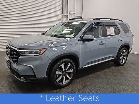 Used 2023 Honda Pilot Elite image 5