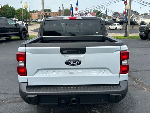New 2026 Ford Maverick Lariat w/ Black Appearance Package AWD/4WD image 4