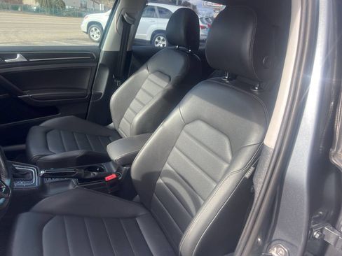Used 2015 Volkswagen Golf SEL image 11