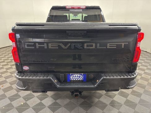 Used 2024 Chevrolet Silverado 1500 High Country w/ Midnight Edition image 8
