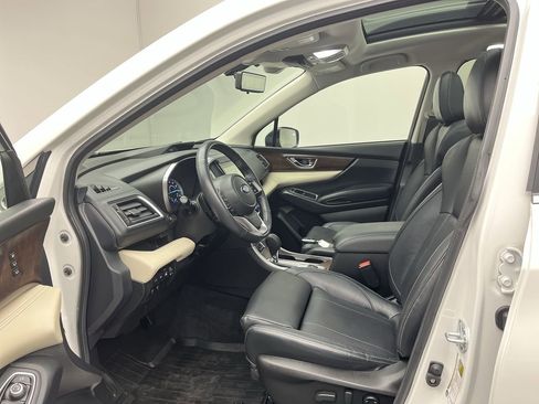 Used 2022 Subaru Ascent Touring image 3