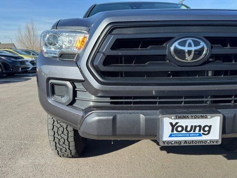 Used 2021 Toyota Tacoma SR image 9