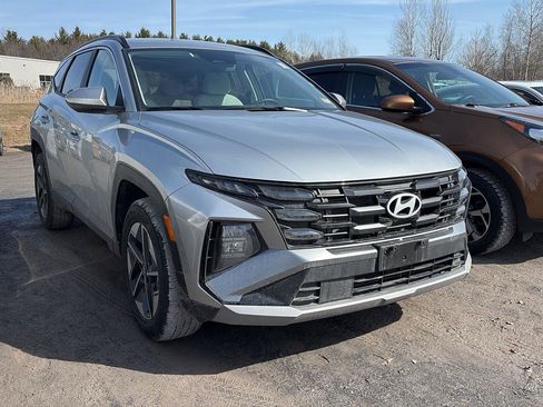 Used 2025 Hyundai Tucson SEL image 2