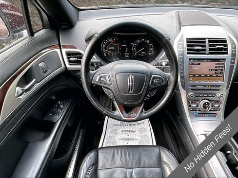 Used 2017 Lincoln MKZ Reserve w/ Climate Package FWD image 5