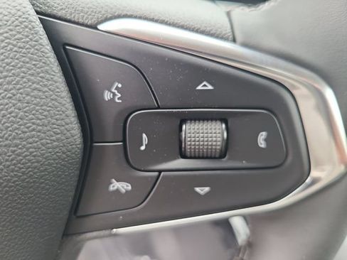 New 2026 Chevrolet Trax LT w/ Midnight Edition FWD image 23