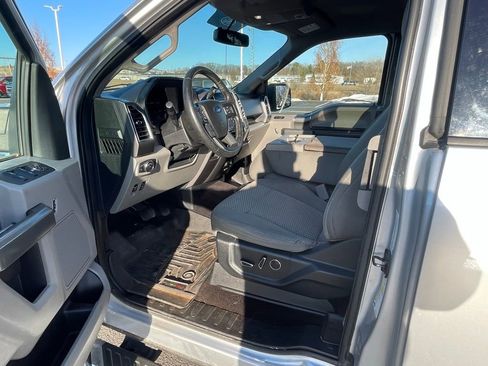 Used 2016 Ford F150 XLT w/ Equipment Group 302A Luxury image 10