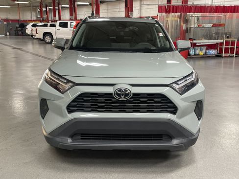 Certified 2022 Toyota RAV4 XLE w/ Convenience Package image 3