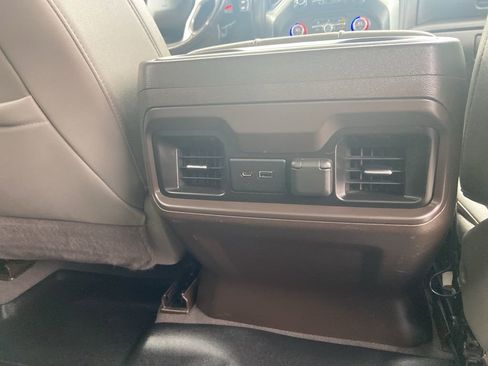 Used 2021 Chevrolet Silverado 3500 LT w/ Convenience Package image 17