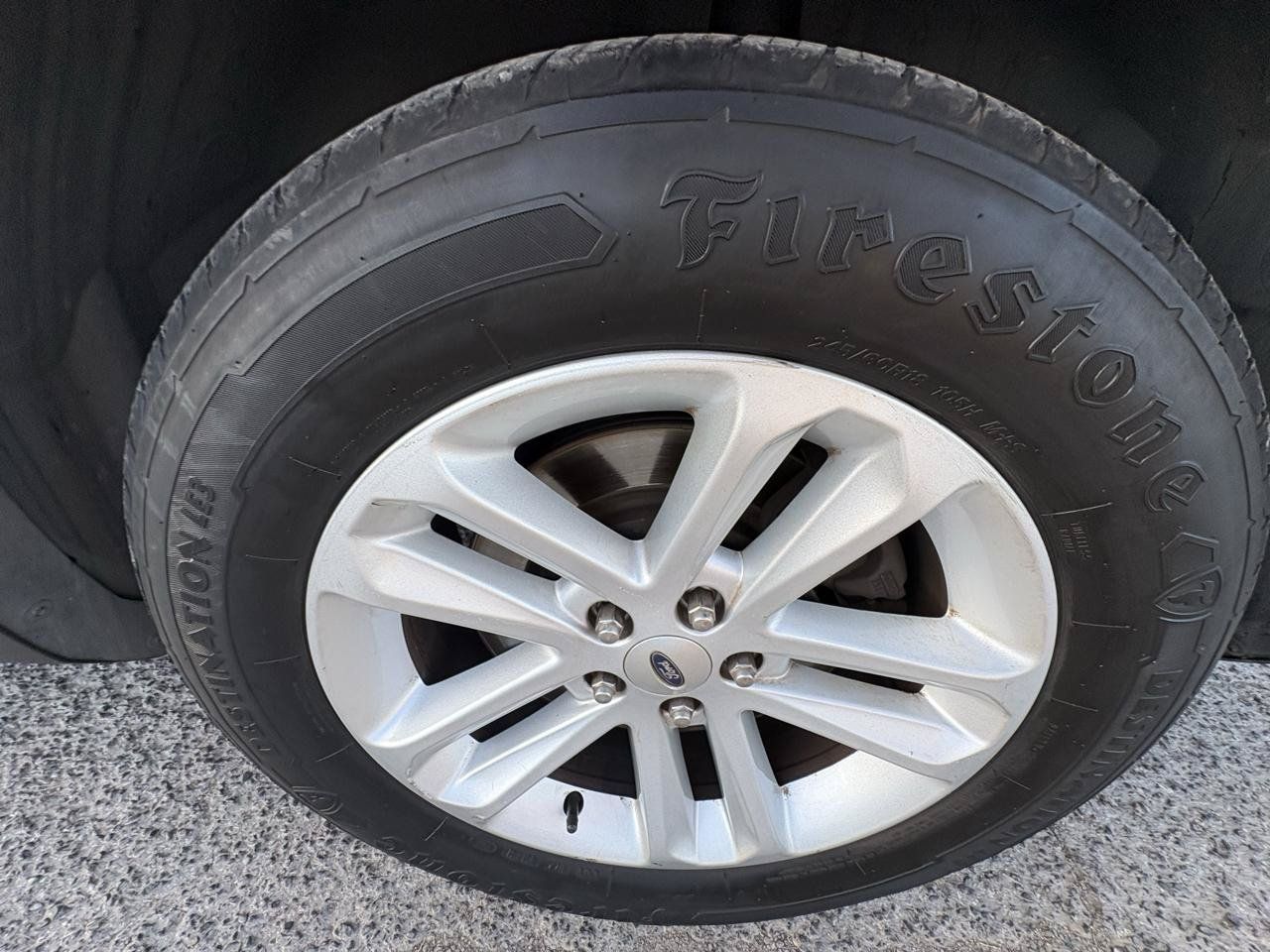 Used 2016 Ford Explorer XLT w/ Equipment Group 201A FWD image 20