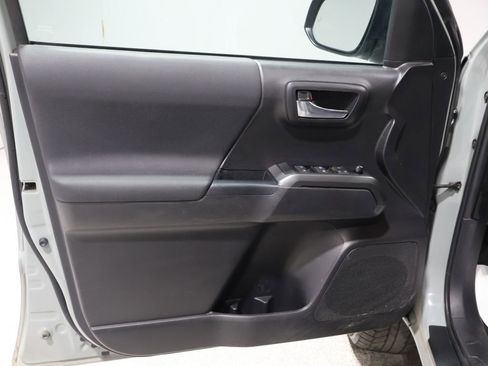 Certified 2023 Toyota Tacoma TRD Sport w/ Technology Package image 14