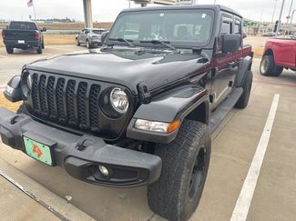 Used 2022 Jeep Gladiator Sport video 1