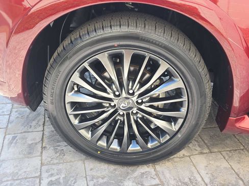 Certified 2022 INFINITI QX80 Sensory w/ Cargo Package image 8