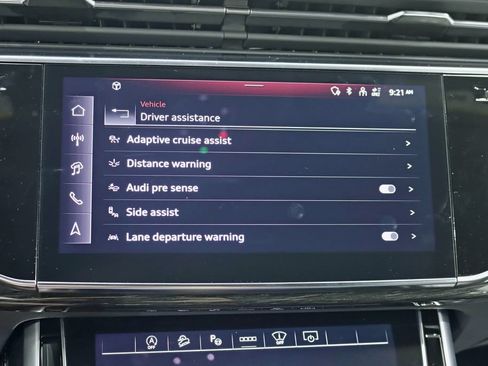 Used 2025 Audi Q8 Prestige AWD/4WD image 26