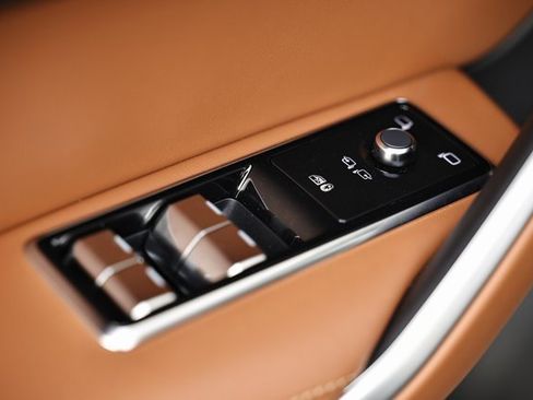 New 2026 Jaguar F-PACE R-Dynamic S image 22