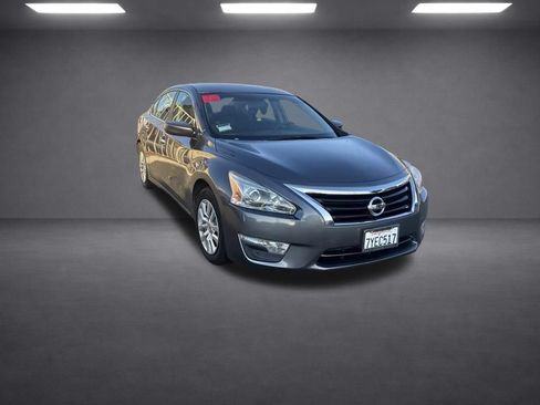 Used 2015 Nissan Altima 2.5 S w/ Power Driver Seat Package FWD image 7