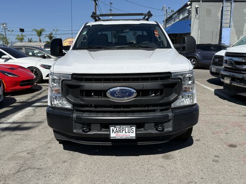 Used 2021 Ford F250 XL image 3