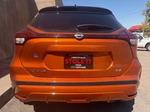 Used 2023 Nissan Kicks SV FWD image 10
