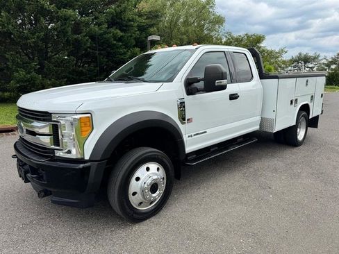 Used 2017 Ford F450 XLT w/ XLT Value Package AWD/4WD image 1