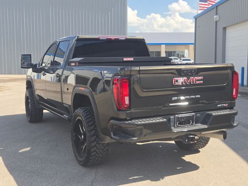 Used 2022 GMC Sierra 2500 AT4 w/ Gooseneck/5TH Wheel Package AWD/4WD image 5