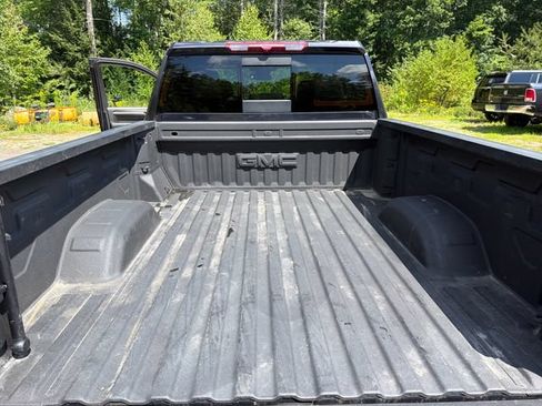 Used 2024 GMC Sierra 2500 SLT w/ SLT Premium Package AWD/4WD image 26