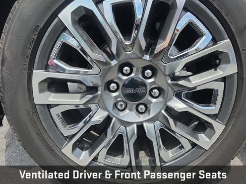 Used 2025 GMC Sierra 1500 Denali Ultimate AWD/4WD image 32