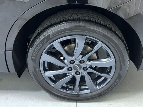 Used 2024 Chevrolet Equinox RS w/ RS Leather Package image 22