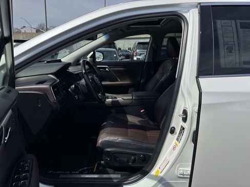 Used 2018 Lexus RX 450hL Luxury w/ Accessory Package image 21