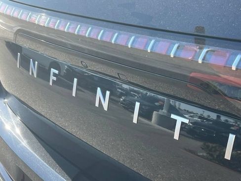 Certified 2025 INFINITI QX80 Sensory AWD/4WD image 37