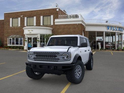New 2025 Ford Bronco Badlands image 27