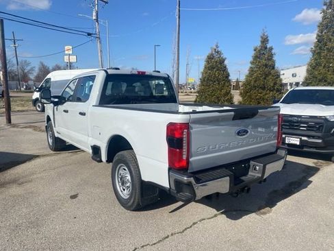 New 2025 Ford F250 XL w/ 360-Degree Camera Package RWD image 4