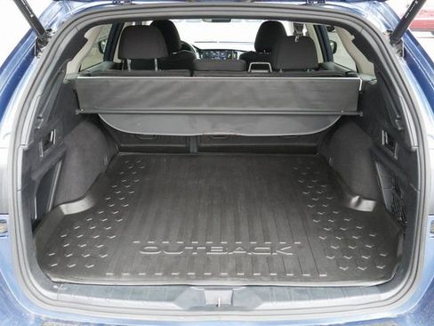 Used 2021 Subaru Outback Premium w/ Popular Package #1 image 9