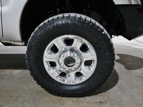 Used 2012 Ford F250 Lariat w/ Lariat Ultimate Pkg image 17