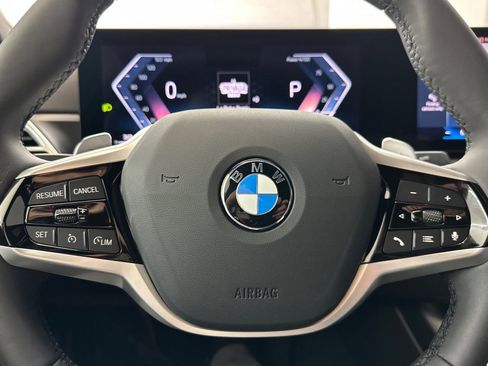 Used 2025 BMW 330i Sedan w/ Premium Package image 16