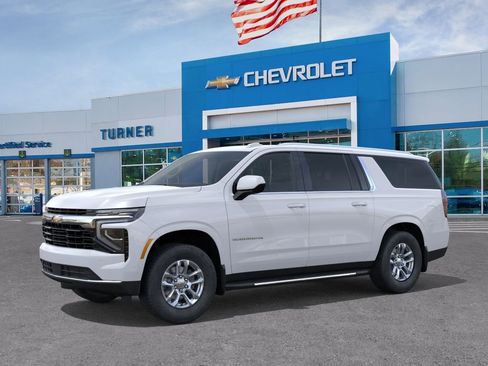 New 2026 Chevrolet Suburban LS AWD/4WD image 2