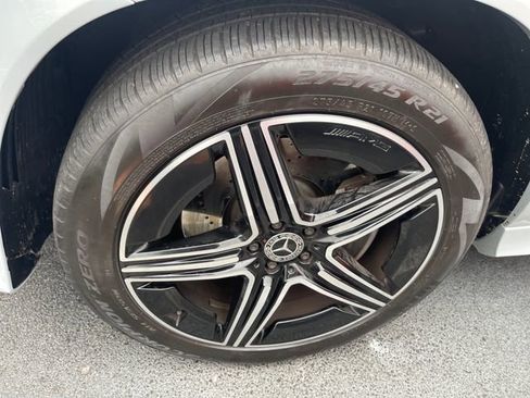 Used 2024 Mercedes-Benz GLE 450 4MATIC image 6