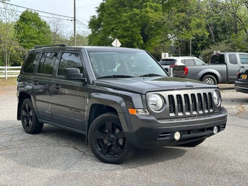 Used 2014 Jeep Patriot Sport w/ Power Value Group FWD image 26