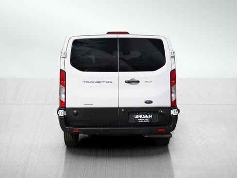 Used 2024 Ford Transit 350 XLT RWD image 8