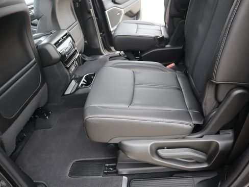 New 2026 Jeep Grand Wagoneer 4WD image 13